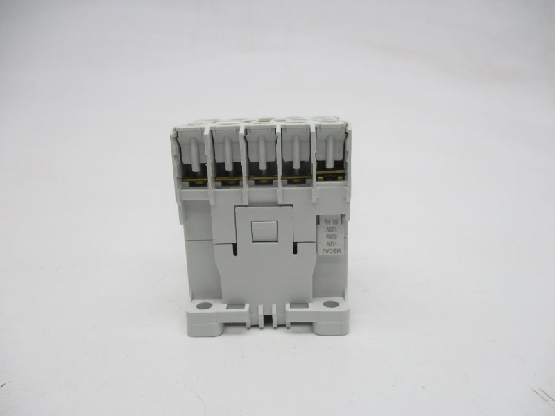 GENERAL ELECTRIC MCRA031ATJ 110/120V 16A NSMP