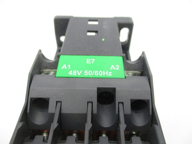 SCHNEIDER ELECTRIC LC1E0910E7 48V NSMP
