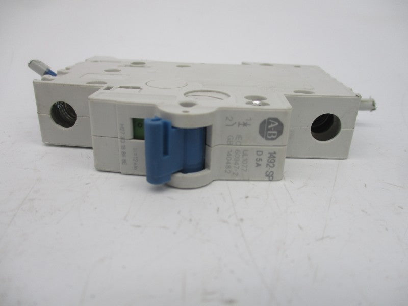 ALLEN BRADLEY 1492-SPM1D050 SER. D 277VAC 5A UNMP