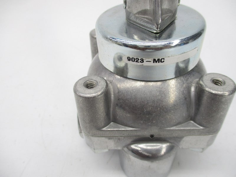BARKSDALE 9023-MC 250PSI 1/2" NSMP