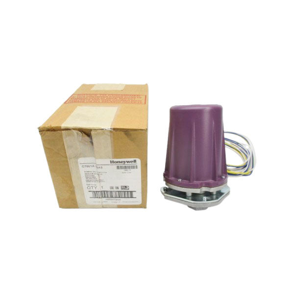 HONEYWELL C7061A1012 120V 3/4" NSMP