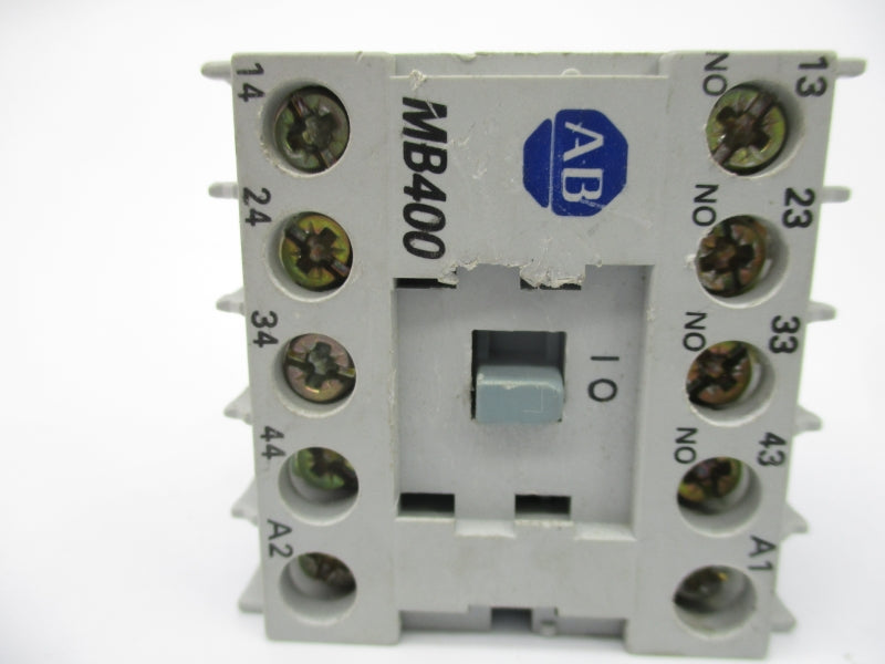 ALLEN BRADLEY 700-MB400A1S SER. A 110/120V (AS PICTURED) UNMP