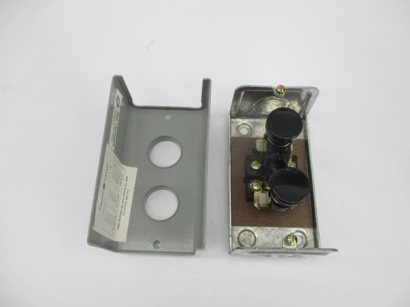 GENERAL ELECTRIC CR2943AA102G 600V NSMP