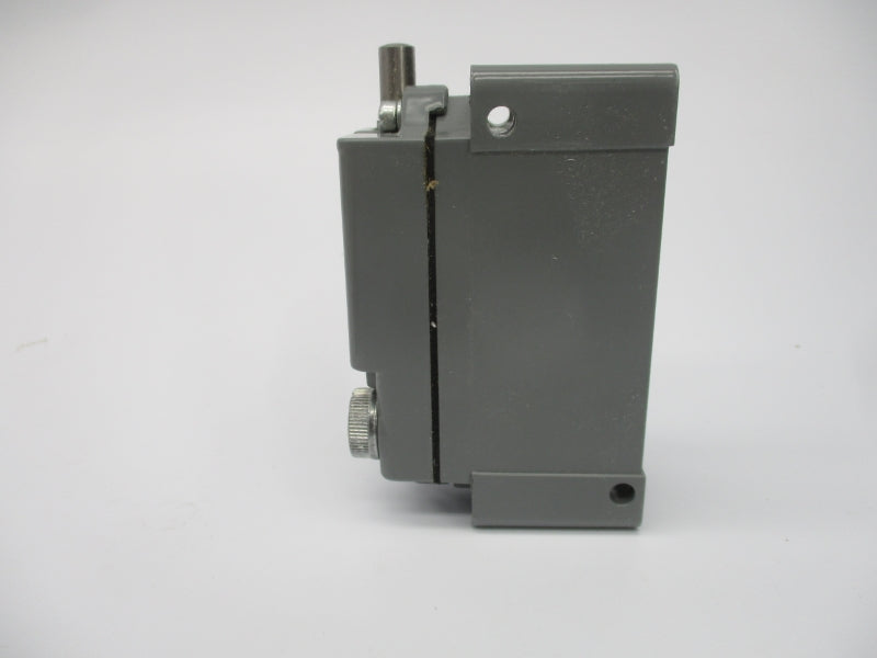 SQUARE D 9007AW46 SER. A 600VAC 5A NSMP