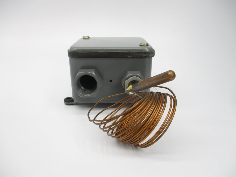 CHROMALOX PIT-35 120-277VAC 22A 200-350'F NSMP