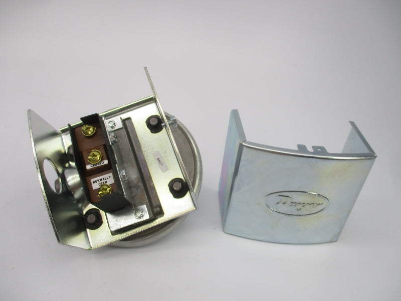 DWYER 1820-0 125-480VAC 15A 10PSI NSMP
