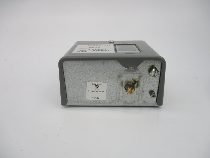 JOHNSON CONTROLS P72AA-1C 600V 4.8A 100PSI NSMP