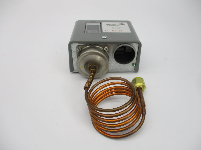 JOHNSON CONTROLS P72AA-1C 600V 4.8A 100PSI NSMP