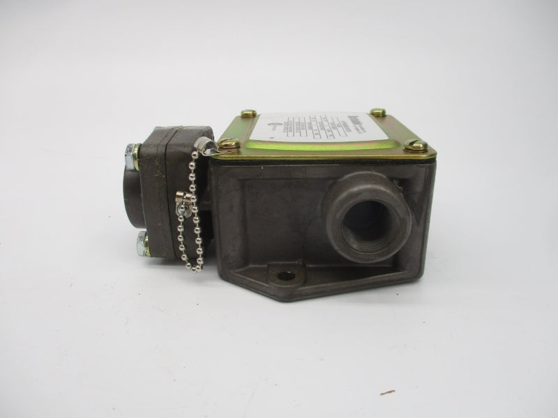 BARKSDALE P1H-B340 600VAC 2A 6-340PSI NSMP