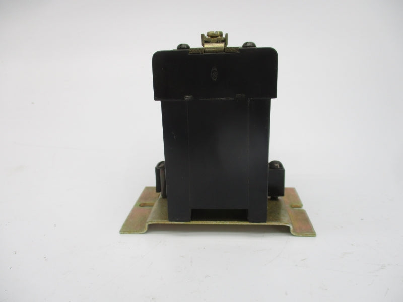 INDUSTRIAL SPARE PART 852S-A SER. G 300VAC 3A 0.1S NSNP