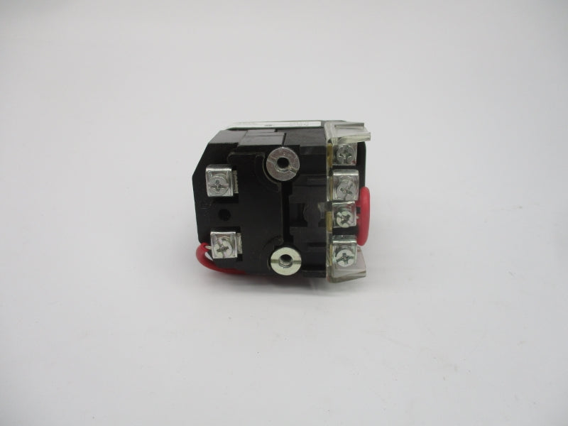 ALLEN BRADLEY 800T-PT16R SER. T 120V (AS PICTURED) NSNP