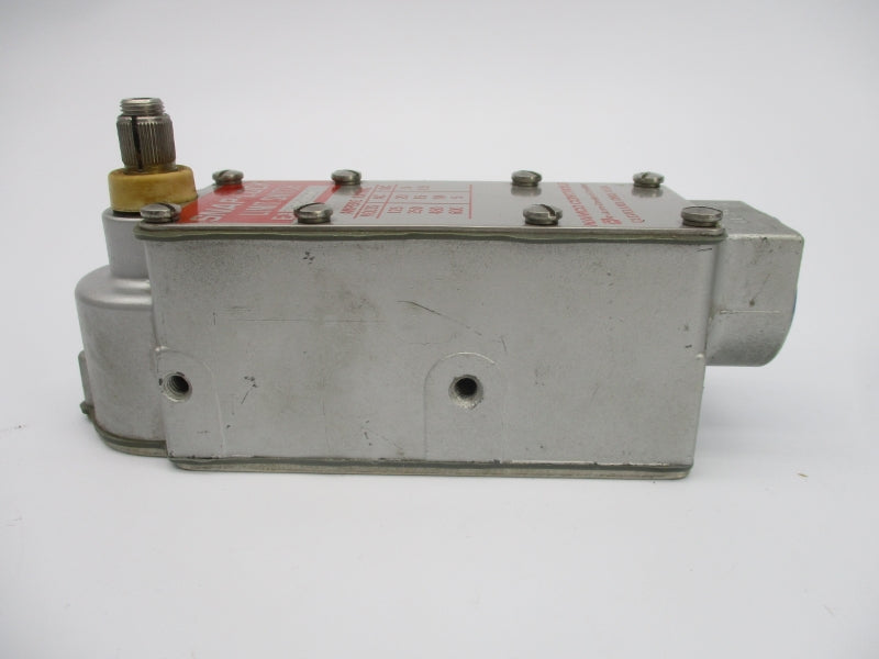 NAMCO EA75020100 600VAC 5A NSNP