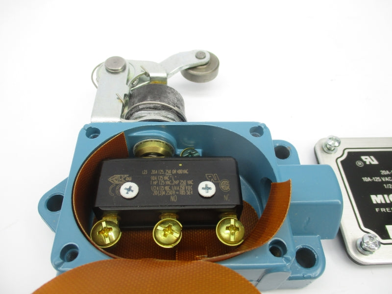MICRO SWITCH BAF1-2RN2-LH 480VAC 20A NSNP