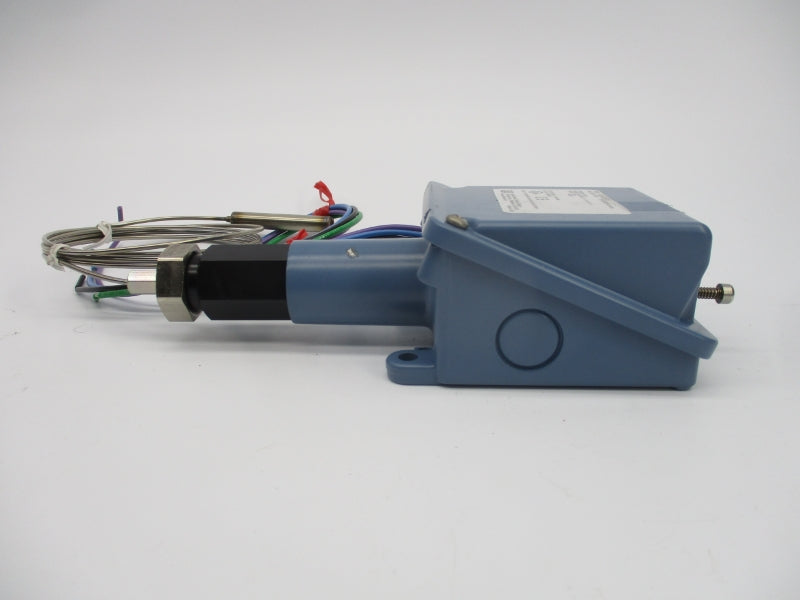 UNITED ELECTRIC E100-2BSB 480VAC 15A 30-250'F NSNP