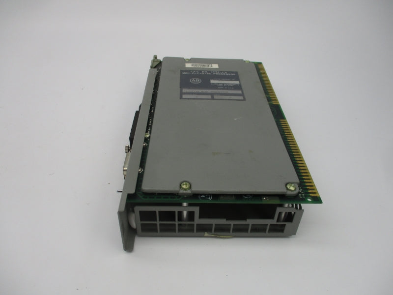 ALLEN BRADLEY 1772-LX SER. C 5VDC 1.25A F/W G (NO KEY) UNMP