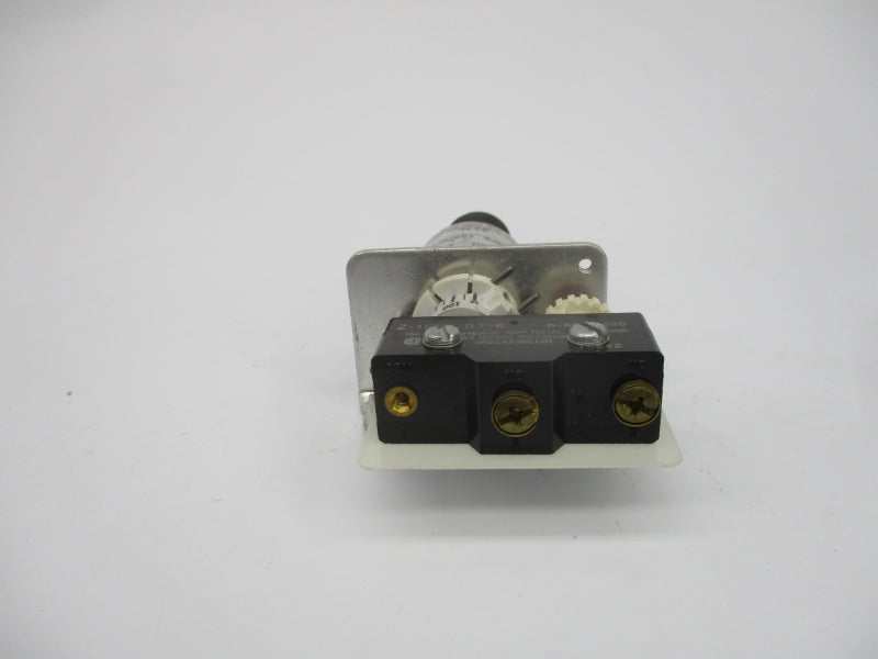 UNITED ELECTRIC H54SD13498 125/250VAC UNMP