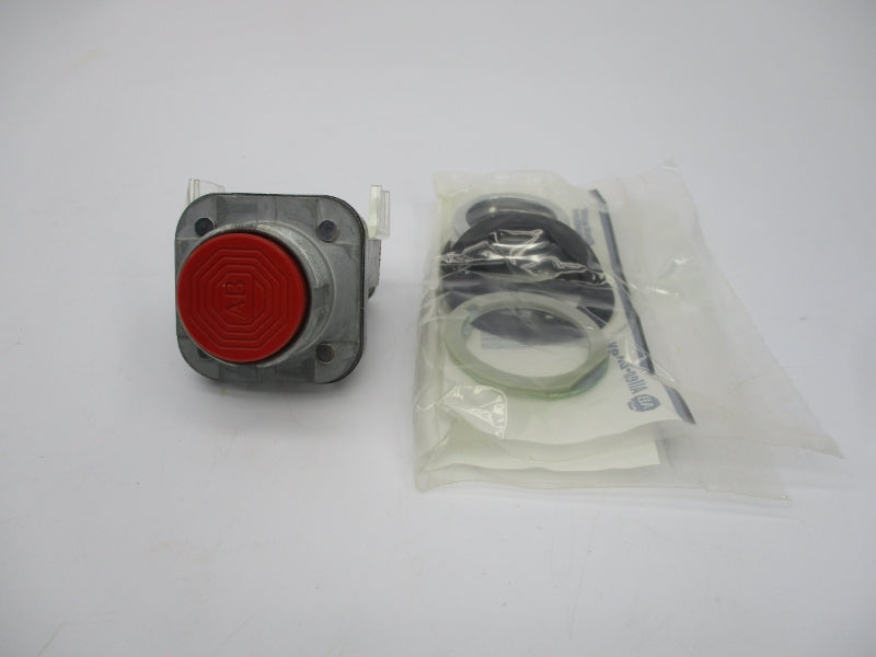 ALLEN BRADLEY 800T-A6D1 SER. T 600V (WH) NSMP