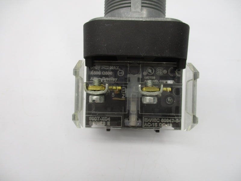ALLEN BRADLEY 800T-FX6D4 SER. T 600V (WH) NSMP