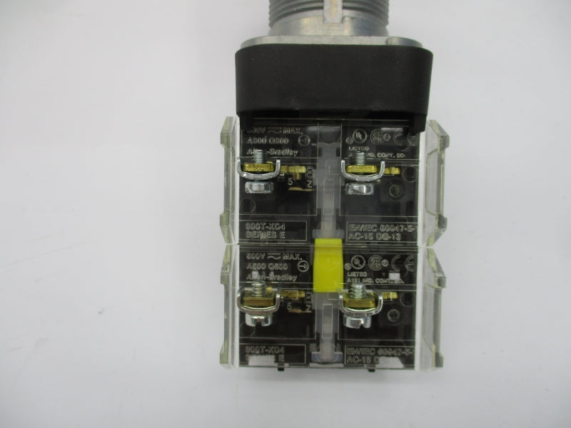 ALLEN BRADLEY 800T-FXTQ24RA5 SER. T 24VAC/DC (WH) NSMP
