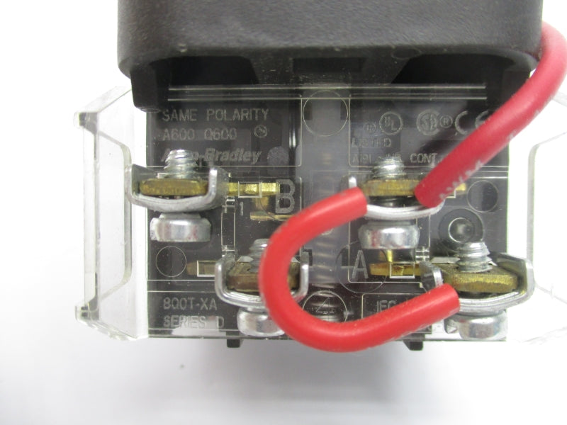 INDUSTRIAL SPARE PART 800T-QTH24A SER. T 24VAC/DC (WH) NSMP