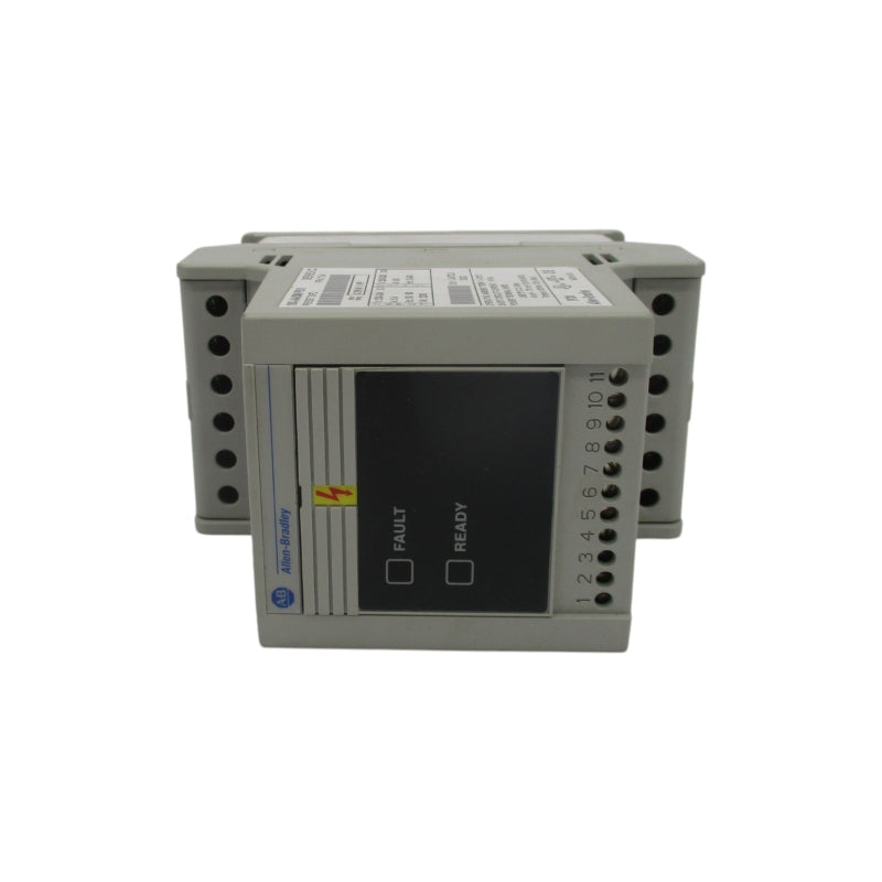 ALLEN BRADLEY 160-AA04NPS1 SER. C F/W 7.04 200-240V 5.4A NSNP