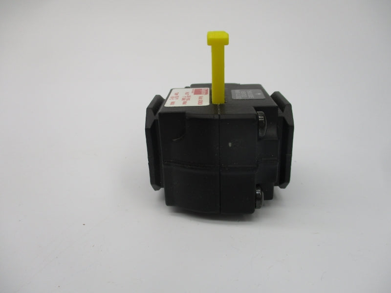 DAYTON 4ZM26 250PSI 1/4" NSMP