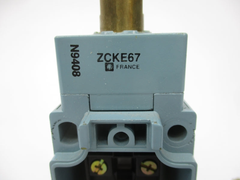 TELEMECANIQUE XCK-J167 240V 3A NSNP