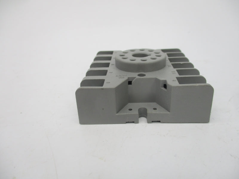TYCO 27E123 300V 10A NSNP