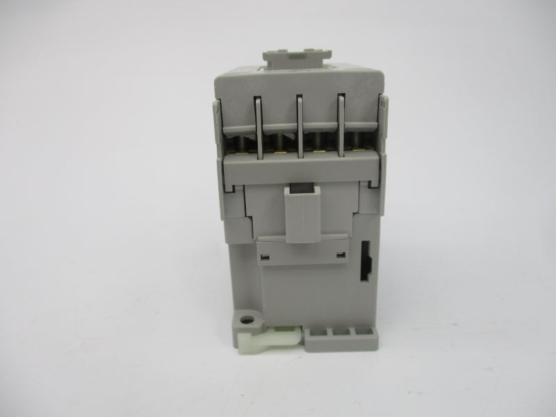 ALLEN BRADLEY 100-C16EJ10 SER. B 24VDC (WH) NSMP