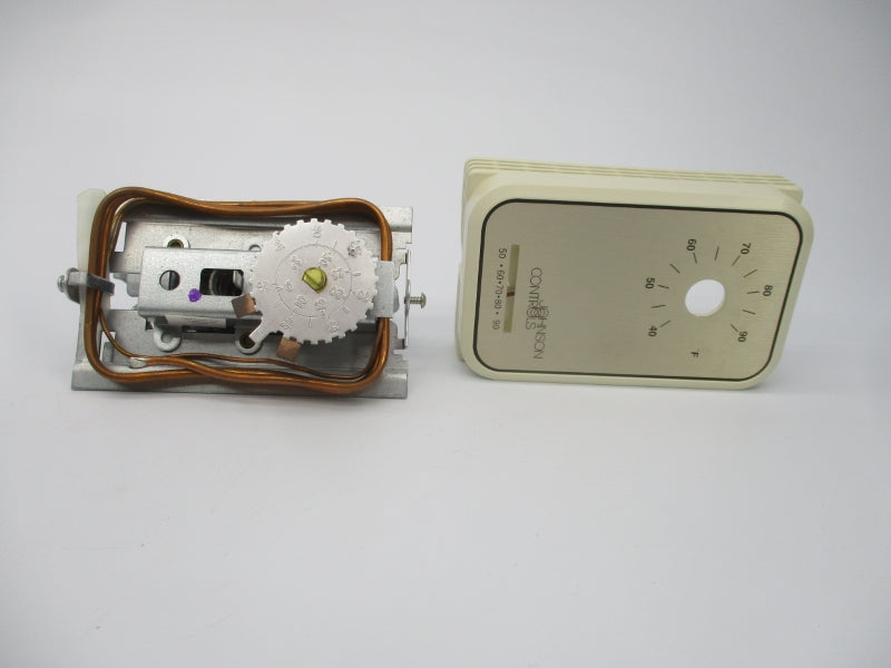 JOHNSON CONTROLS T26T-3E 240V 8A 40-90'F (AS PICTURED) NSMP