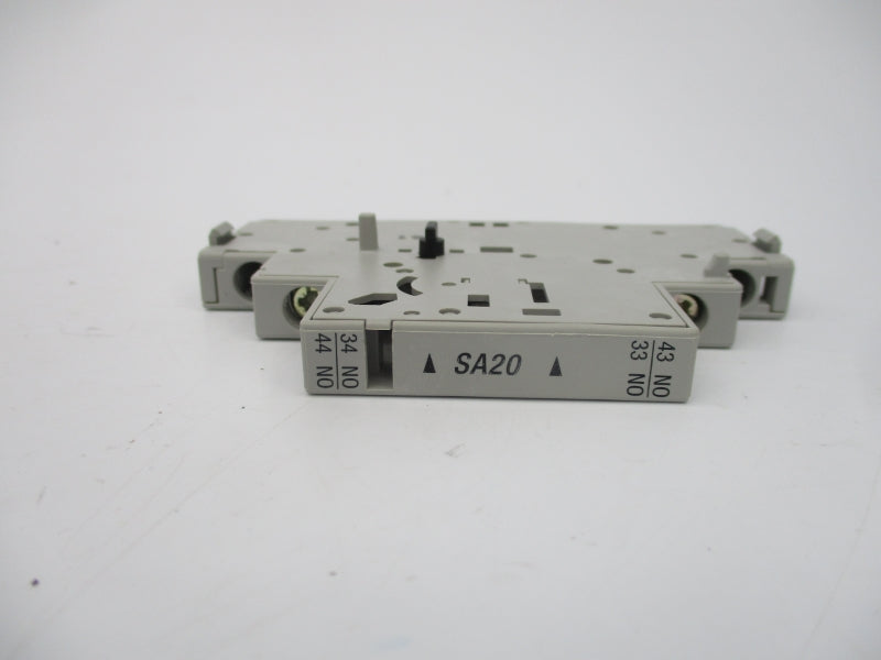 ALLEN BRADLEY 140M-C-ASA20 SER. A 600V 5A (BR/WH) NSMP