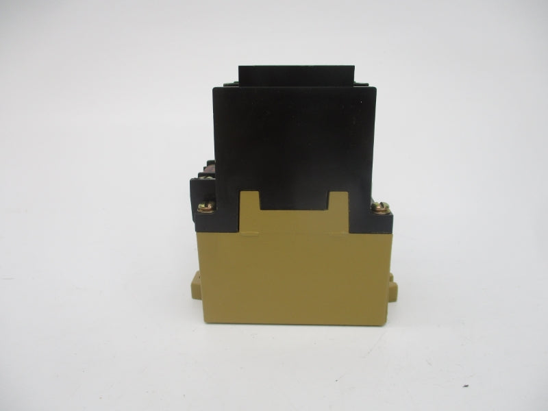 ALLEN BRADLEY 700-P400A1 SER. B 115-120V 10A NSNP