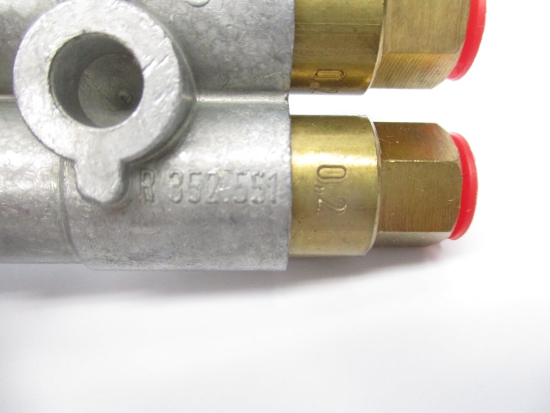 MANIFOLD R352.551 NSNP