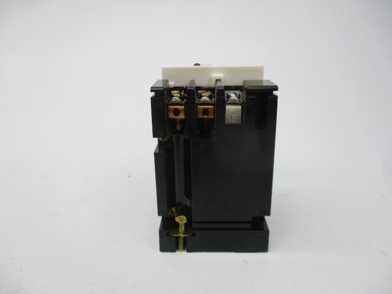 GENERAL ELECTRIC CR120A02002AA SER. A 10A 115V NSMP