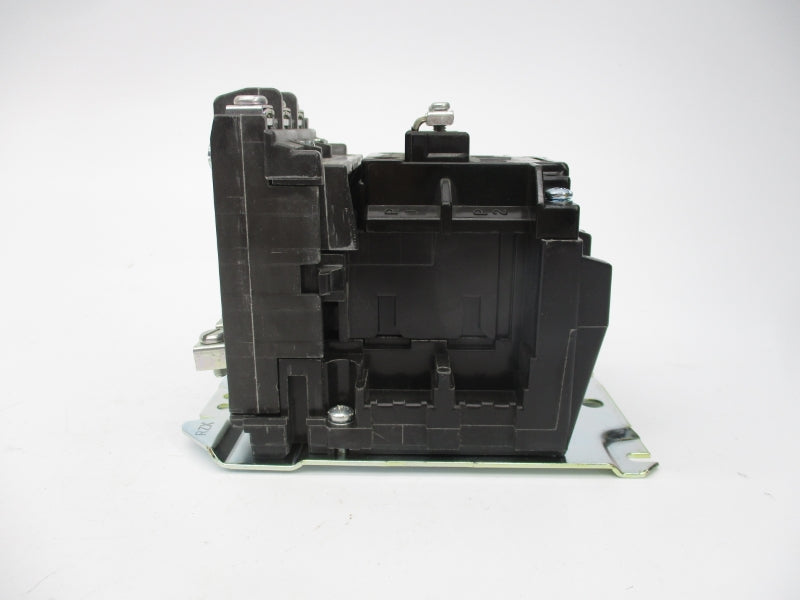 INDUSTRIAL SPARE PART 500L-BOD93 SER. B 110/115-120V 30A (BR/WH) NSMP