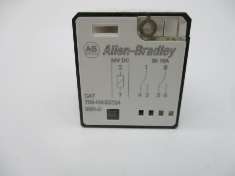 ALLEN BRADLEY 700-HA32Z24 SER. D 24VDC 10A (WH) NSMP