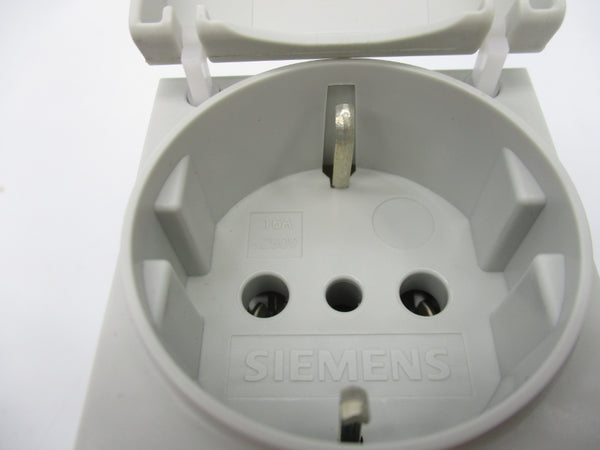 SIEMENS 5TE6802 250V 16A NSNP
