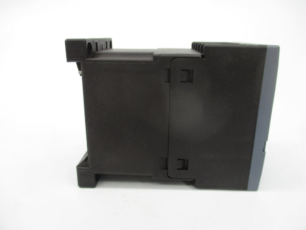 SIEMENS 3RP2005-1AP30 240VAC 4A NSMP