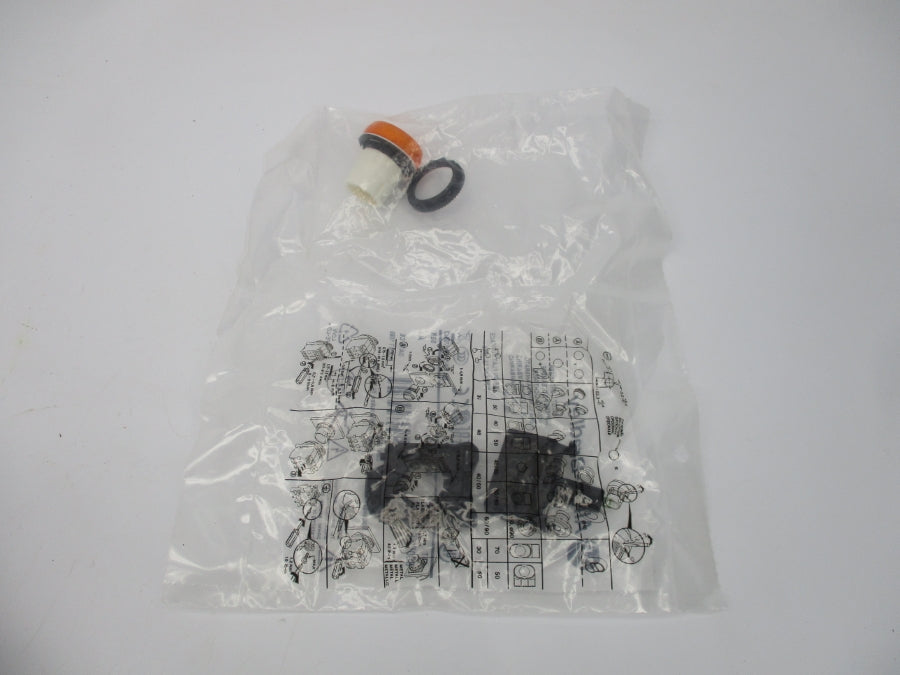 ALLEN BRADLEY 800FP-P0PN3W SER. A NSMP