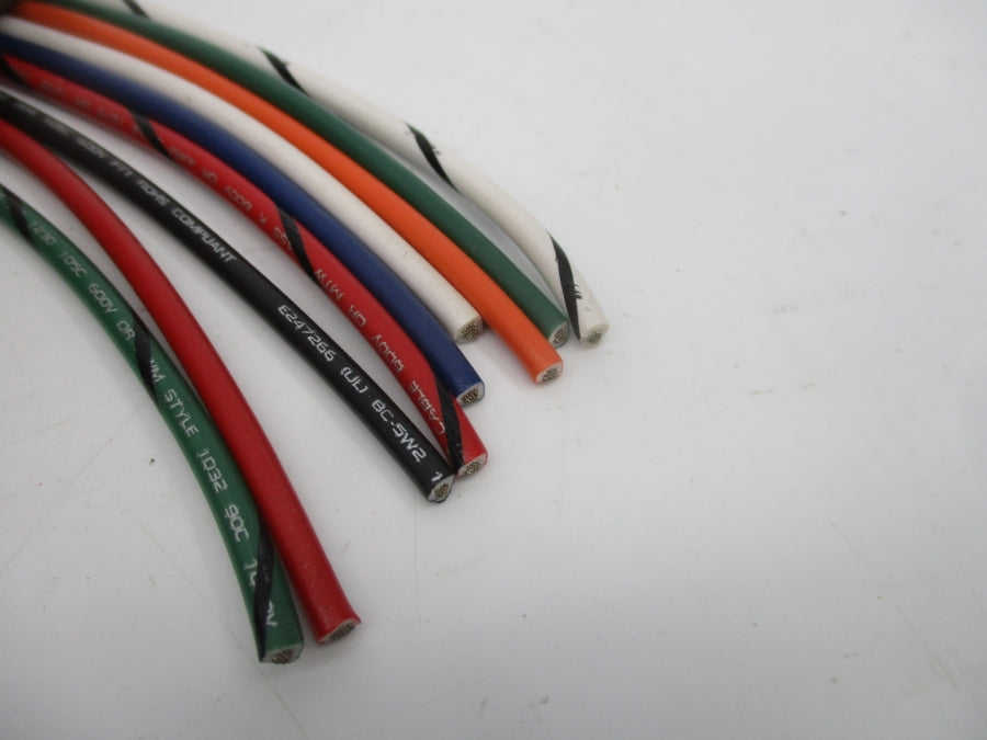 LUMBERG AUTOMATION RKF 901M-623/3F 500000701 600V 7A NSMP