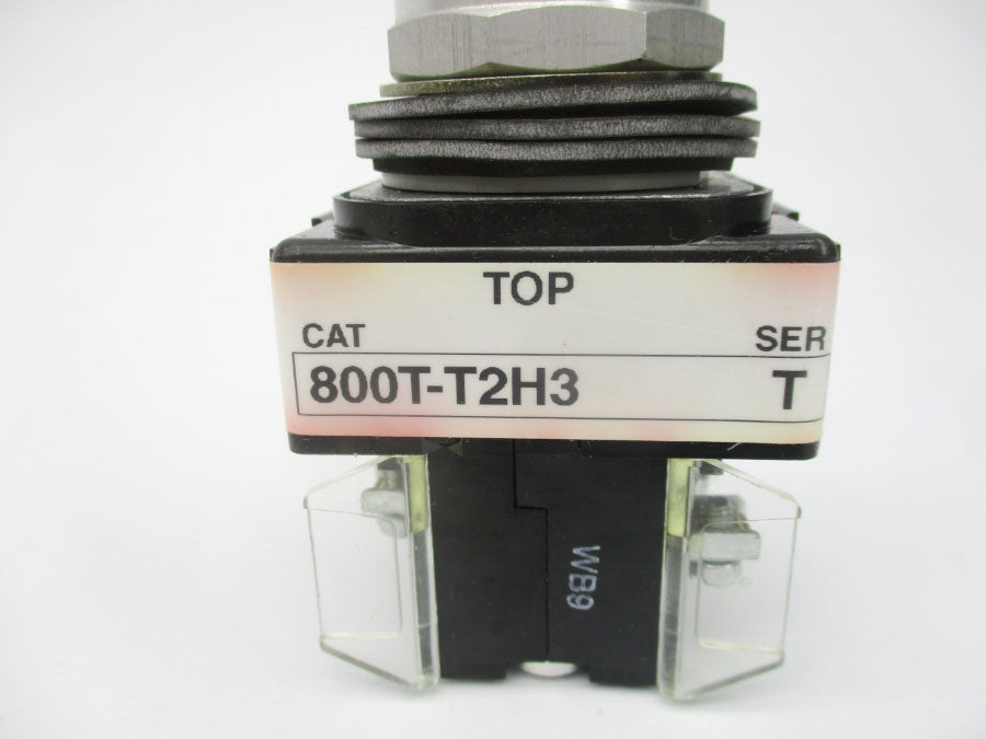 ALLEN BRADLEY 800T-T2H3EEXX SER. T (WH) NSMP