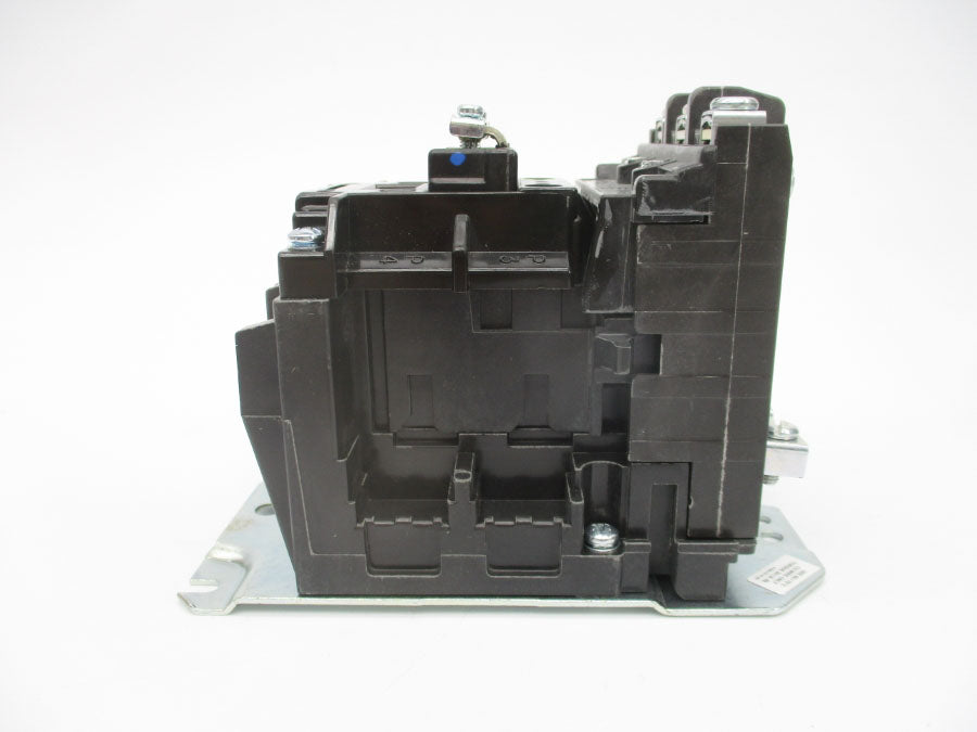 ALLEN BRADLEY 500L-BOA93 SER. B 230-240V 30A (BR/WH) NSMP