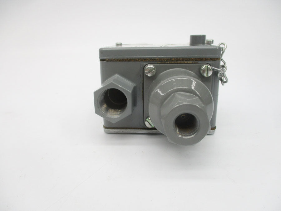 ALLEN BRADLEY 836T-T252J SER. A 120-600VAC 60A 6-75PSI  (BR/WH) NSMP