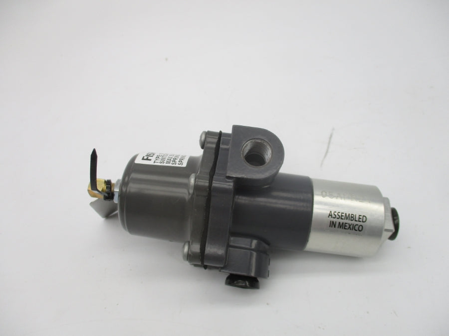 FISHER 167DA-13 167D-2594-181508 26-60PSI 1/4" NSMP