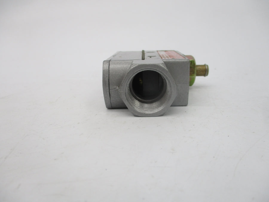 UNIMAX KSJ26-T 480VAC 20A NSNP