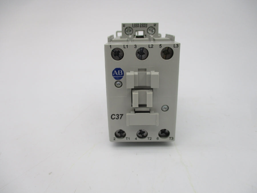 INDUSTRIAL SPARE PART 100-C37D00 SER. C 110/120V (BR/WH) NSMP