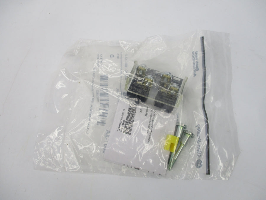 ALLEN BRADLEY 800T-XA SER. D NSMP