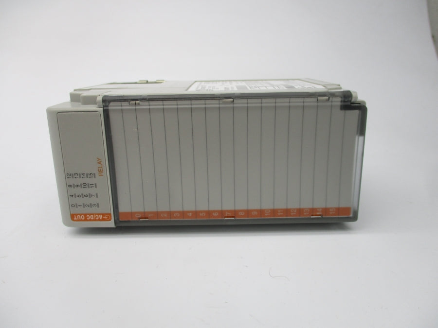 ALLEN BRADLEY 1769-OW16 SER. A F/W 3.1 5-265VAC NSMP