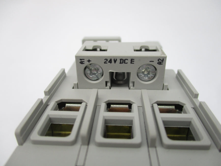 INDUSTRIAL SPARE PART 100-C30EJ00 SER. C 24VDC (BR/WH) NSMP