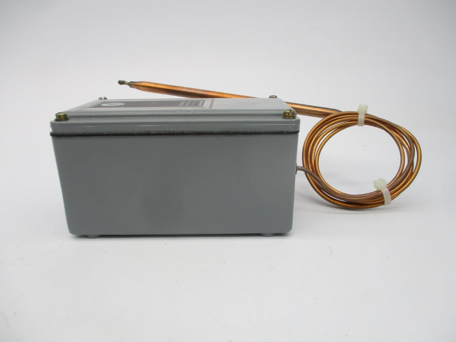 ALLEN BRADLEY 837-A4JX231X142 SER. A 24-600VAC 80-190'F NSNP
